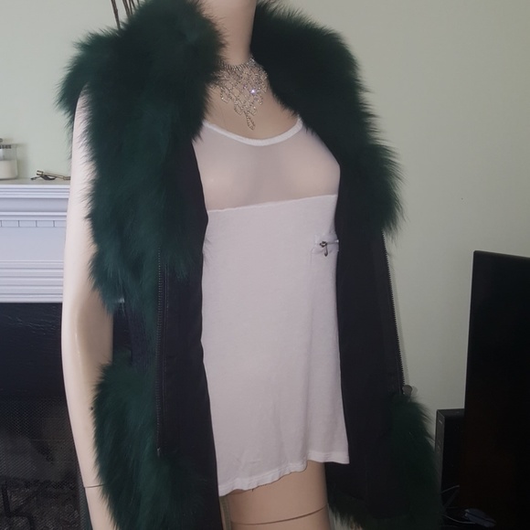 Fox Fur Vest with Leather Trim - Picture 6 of 8